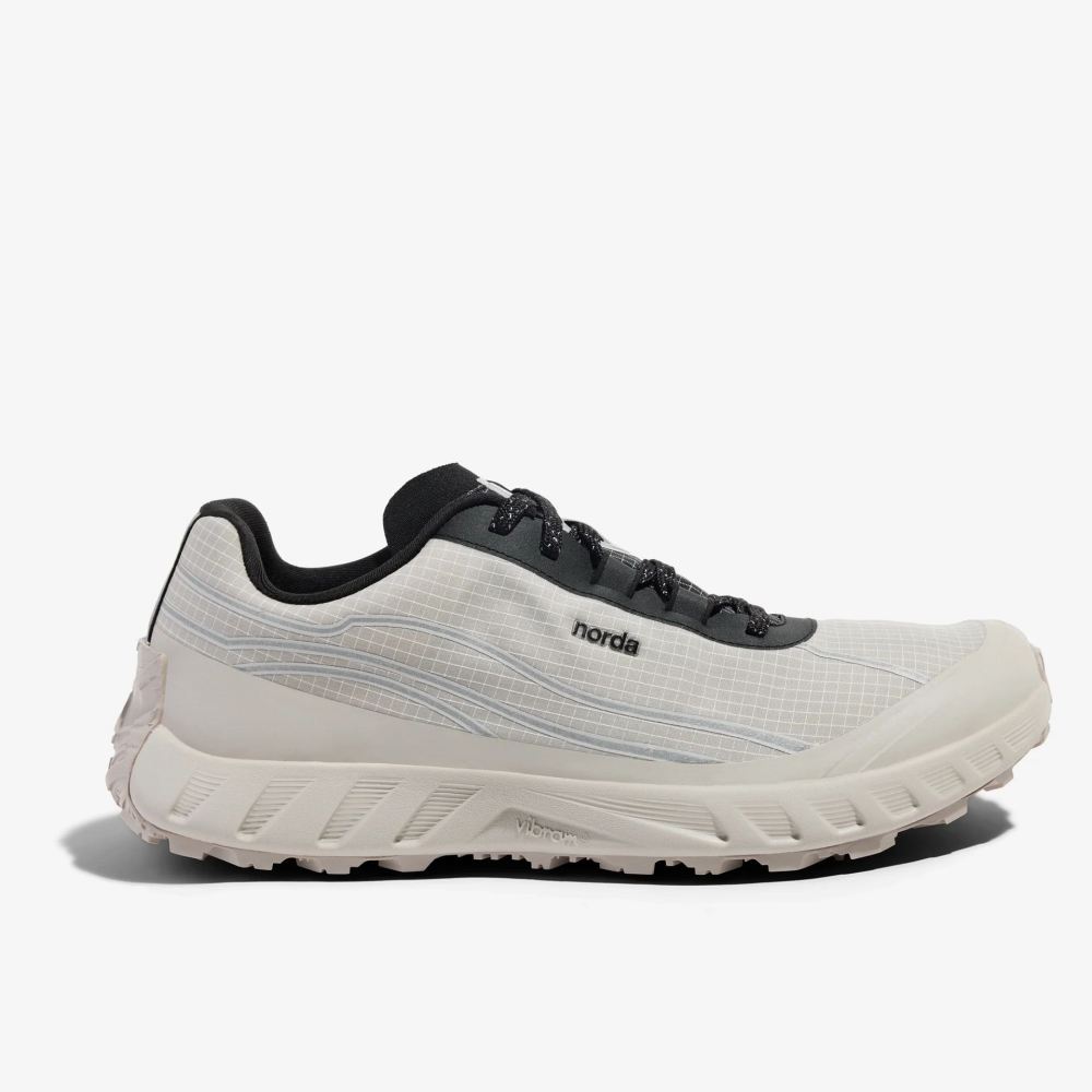 Norda | 002 Women's Trail Shoe-Cinder